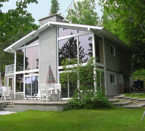Canada house