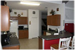 2175.tn-v5_kitchen1.jpg