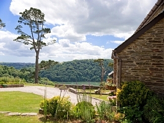 2666.home-dartmouth-english-holiday-letting-owners-direct-415862_1_.jpg