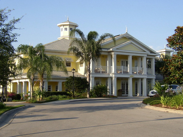 61.clubhouse_entrance_07.jpg