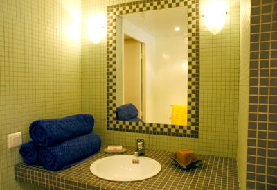 702.web-green-bathroom.jpg